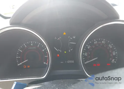 2013 Toyota Highlander Se V6 z USA, uszkodzony, nr VIN 5TDBK3EH8DS197330